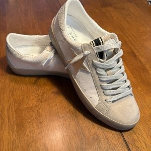 Shu Shop Paula Bone Snake Star Sneaker